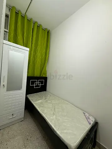 FULLY FURNISHED PARTITION ROOM AVAILABLE