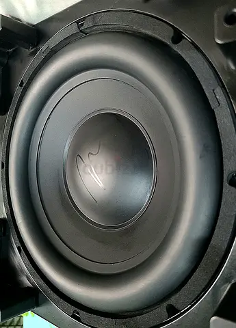 Martin logan Dynamo700 300 watts active sub woofer 230 volt