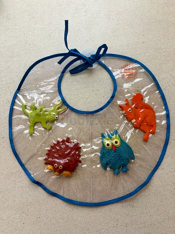 Pylones France Feeding Bib Forest Animals BRAND NEW WITH TAGS