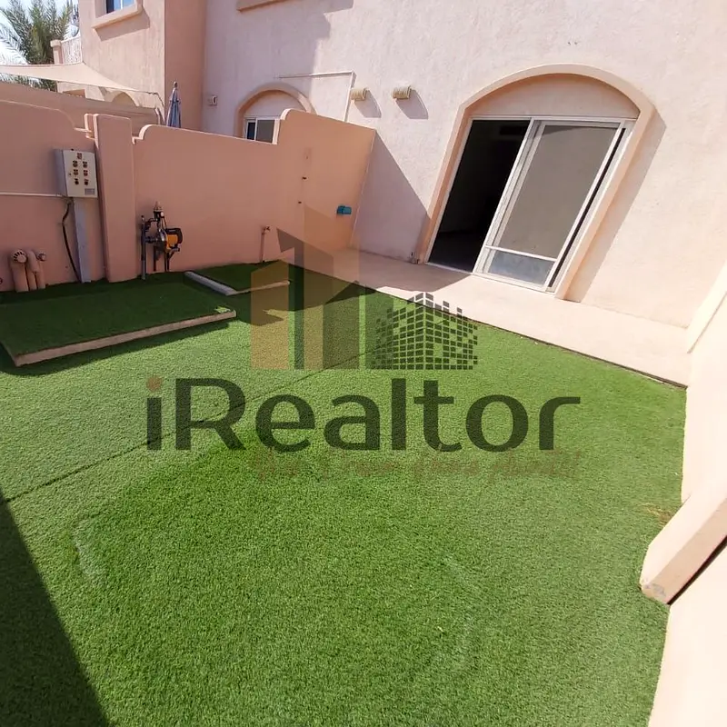 3 Bed Mediterranean Style | Private Backyard