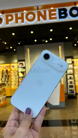 Apple iPhone 17 Air 256gb 8 cycle count under Apple warranty