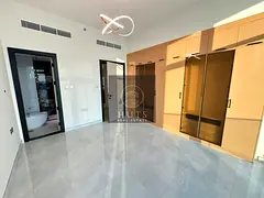 BRIGHT AND AIRY LIVING AREA | IMMACULATE CONDITION | JUST LIKE NEW | UNFURNISHED