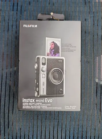 FUJIFILM INSTAX MINI EVO HYBRID INSTANT CAMERA BLACK