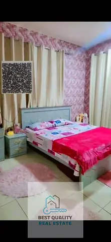 غرفة وصالة مفروشة للإيجار الشهري – عجمان، خلف دوار السفينة، ثاني صف من كورنيش عجمان