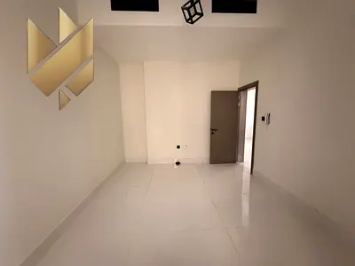 شقة غرفة وصالة أول ساكن في الفلاح الشارقة بناء جديد تصميم عصري وموقع مميز قريب من جميع الخدمات