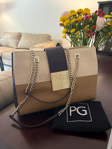 New leather Beige PG shoulder bag / unwanted gift