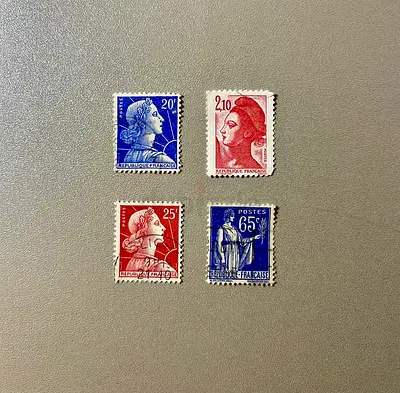 4 VINTAGE POSTAGE STAMPS OF FRANCE