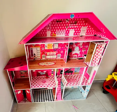 Doll House - for girls
