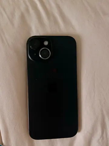 iPhone 15 black 128 gb