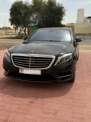 S 550 Black 2016 accident and paint free