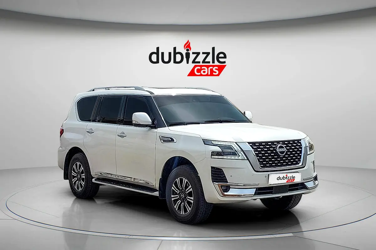 Nissan Patrol 2023 — photo 1 of 16