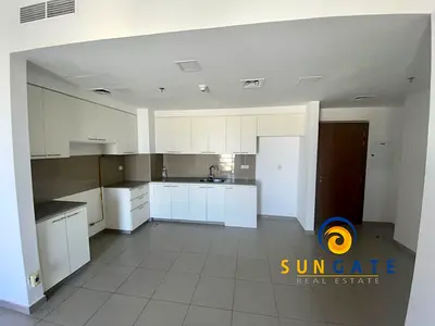 Low floor, Unfurnished , Vacant now