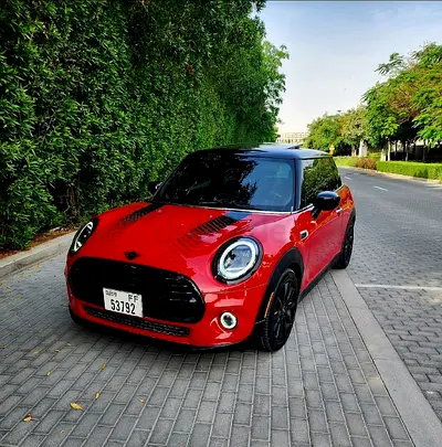 Mini Cooper Excellent conditions, full options, upgraded 2025 face left