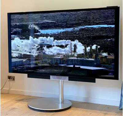 Bang and Olufsen BeoVision Avant 75 on motorized floor stand