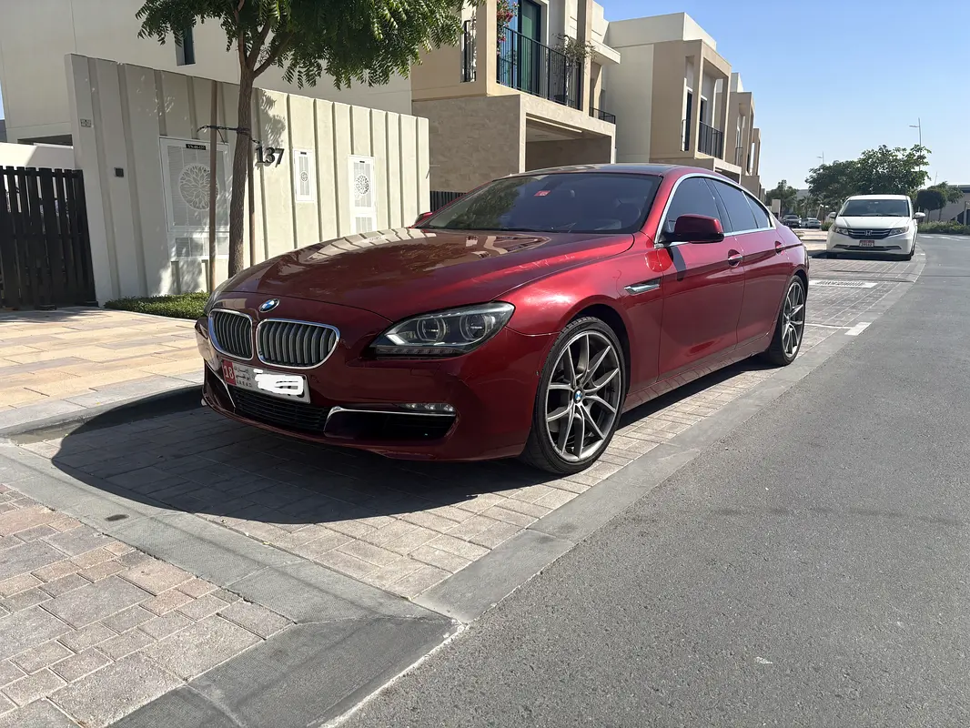 BMW 6-Series 2013 — photo 1 of 8