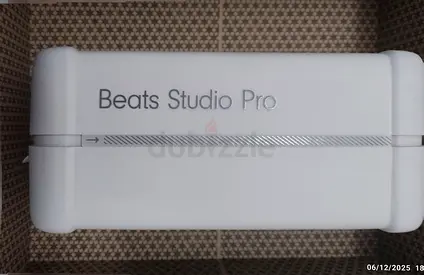 Beats Studio Pro Headphones with Original Carrying Case