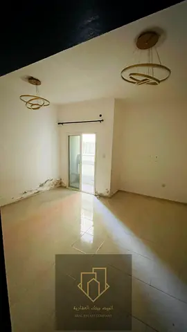 موقع مميز جدا | تسهيلات بالدفع | خزائن بالحائط | مساحات كبيرة | تشطيب ممتاز I سعر مميز