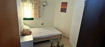 Furnished Partition Room Ready to Move