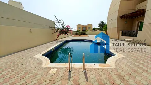 Luxurious 4 Bed villa || Private Pool || One Month Free