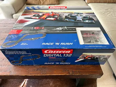Carrera Digital 132 Race N Rush