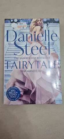Fairytale by Danielle Steel (paperback/like new)