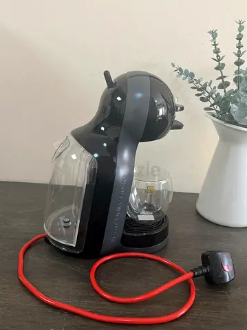 Nescafe Dolce Gusto Mini Me Coffee Maker