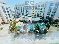 Luxurious Furnished || With Garden || Hot Offer 6/12 Cheques