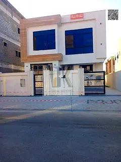 A golden opportunity to own a distinctive modern-design villa 🏡 with luxury finishing ✨, locate