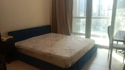 Room available in prime location downtown