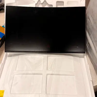 Monitor gaming 27”
