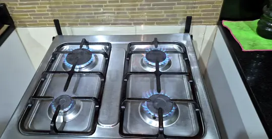 Stainless Steel 4-Burner Gas Cooktop - Good Working Condition