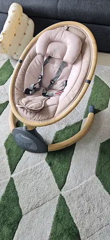 Used 4moms MamaRoo-style Baby Rocker / Swing - Beige