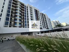 1BHK Gym &amp; Pool Free + Balcony Ready To Move
