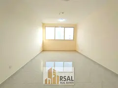 Like a brand new 1 Bedroom Hall// 2 bathroom master bedroom// School zone area// Ready to move Apart