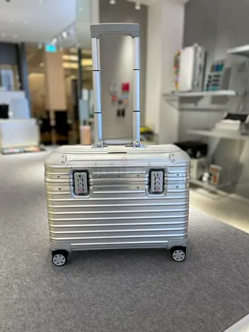 RIMOWA pilot Luggage