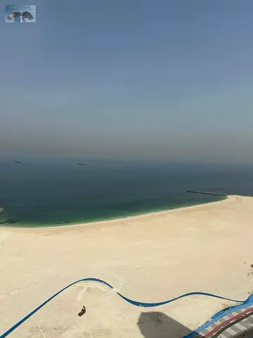 إطلالة بحرية مباشرة  غرفتين وصالة + غرفة خادمة | باركن خاص  | كورنيش عجمان