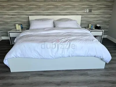 IKEA White MALM King Storage Bed with IKEA Mattress 180 x 200 cm