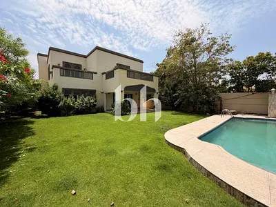 4 Bed Large | Internal Road | Well Maintained