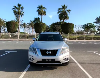 NISSAN PATHFINDER SL 2014 GCC, FULL OPTION, PRISTINE CONDITION