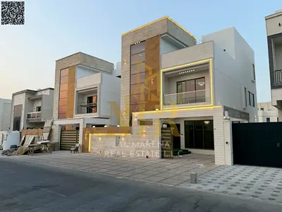 Two-story villa with a roof, majlis, and two halls, directly from the owner. Personal finishing. On a main street, close to all services. Freehold own