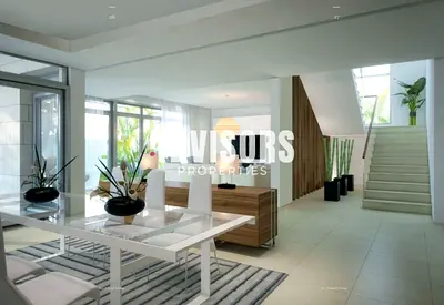Double Row-Corner | Private Pool | Prime Location
