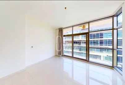 Spacious Layout | Notice Servced | Well Priced
