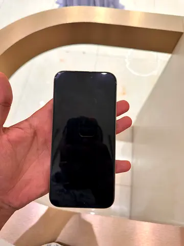 iPhone 16 pro max in good working condition - 256GB (Space Gray)