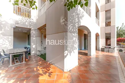 Rare Apartment | Vacant Q2 | Exclusive