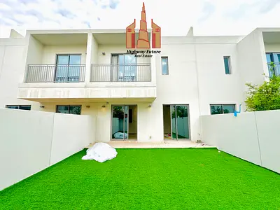 STUNNING ELITE CLASS SPACIOUS READY TO MOVE 3BHK WITH MAID