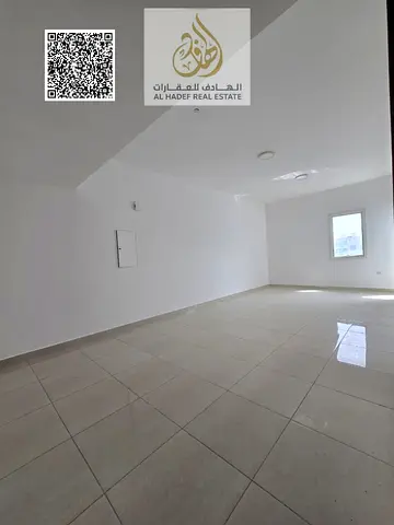 شقه ثلاث غرف واستور ايجار سنوى بعجمان الجرف 2