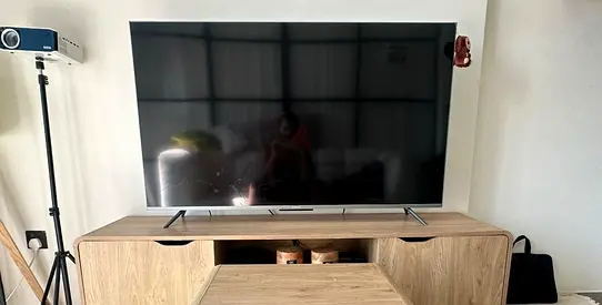 Samsung 55-inch Smart LED TV in Good Condition