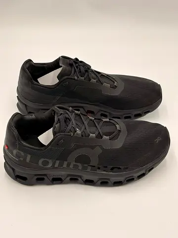 ON Cloudmonster Unisex