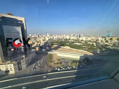 لاصحاب الاستثمار تملك شقة غرفه وصاله ابراج السيتي تاور مع الفرش اطلالة مفتوحة علي بقصر الحاكم مساحة 914 قدم مربع تسليم فوري