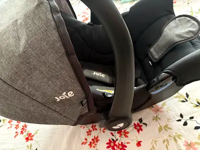 Joie Car seat cum baby career